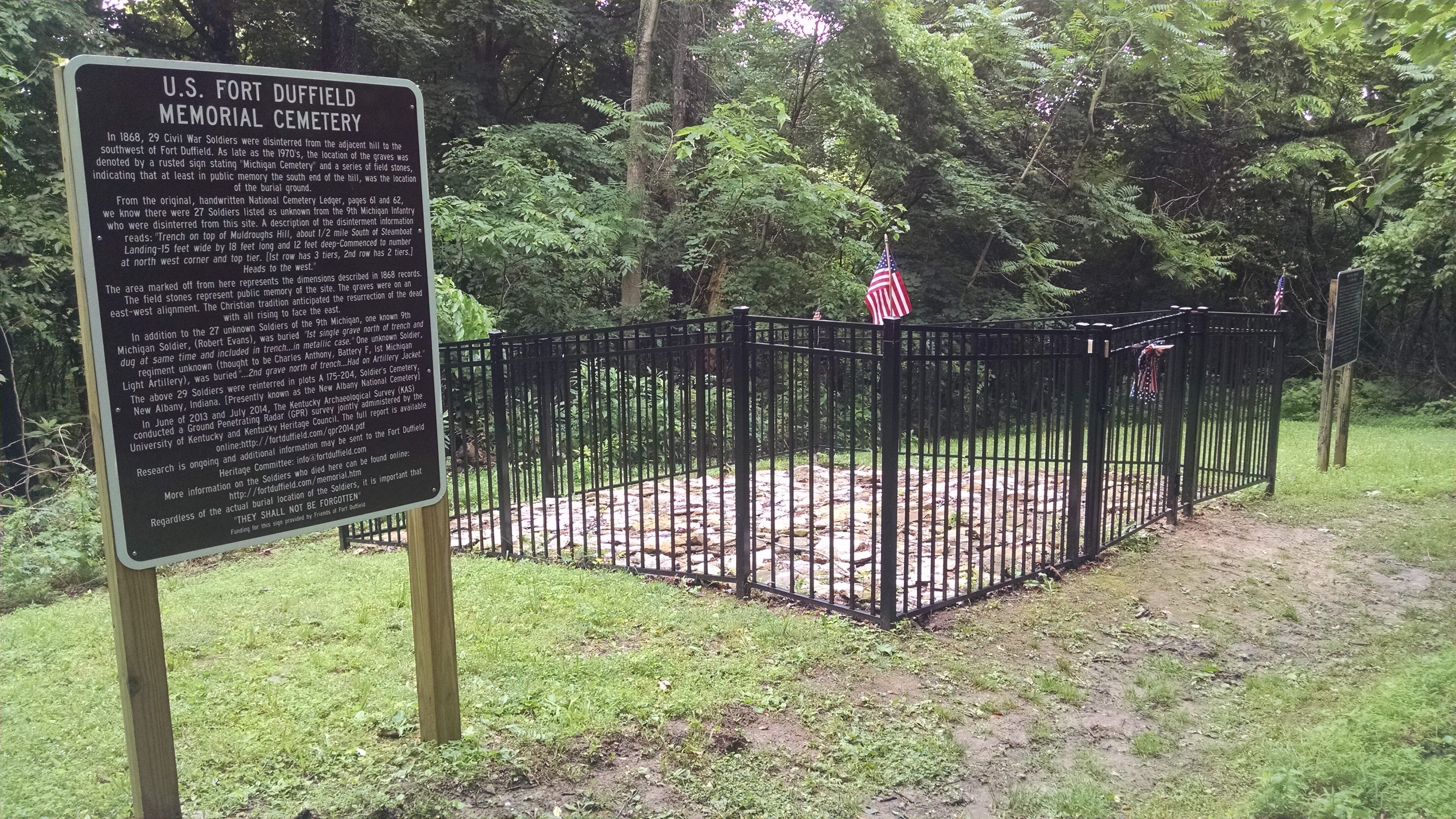 Burial Display, Civil War U.S. Fort Duffield Memorial Cemetery, West Point, Kentucky
