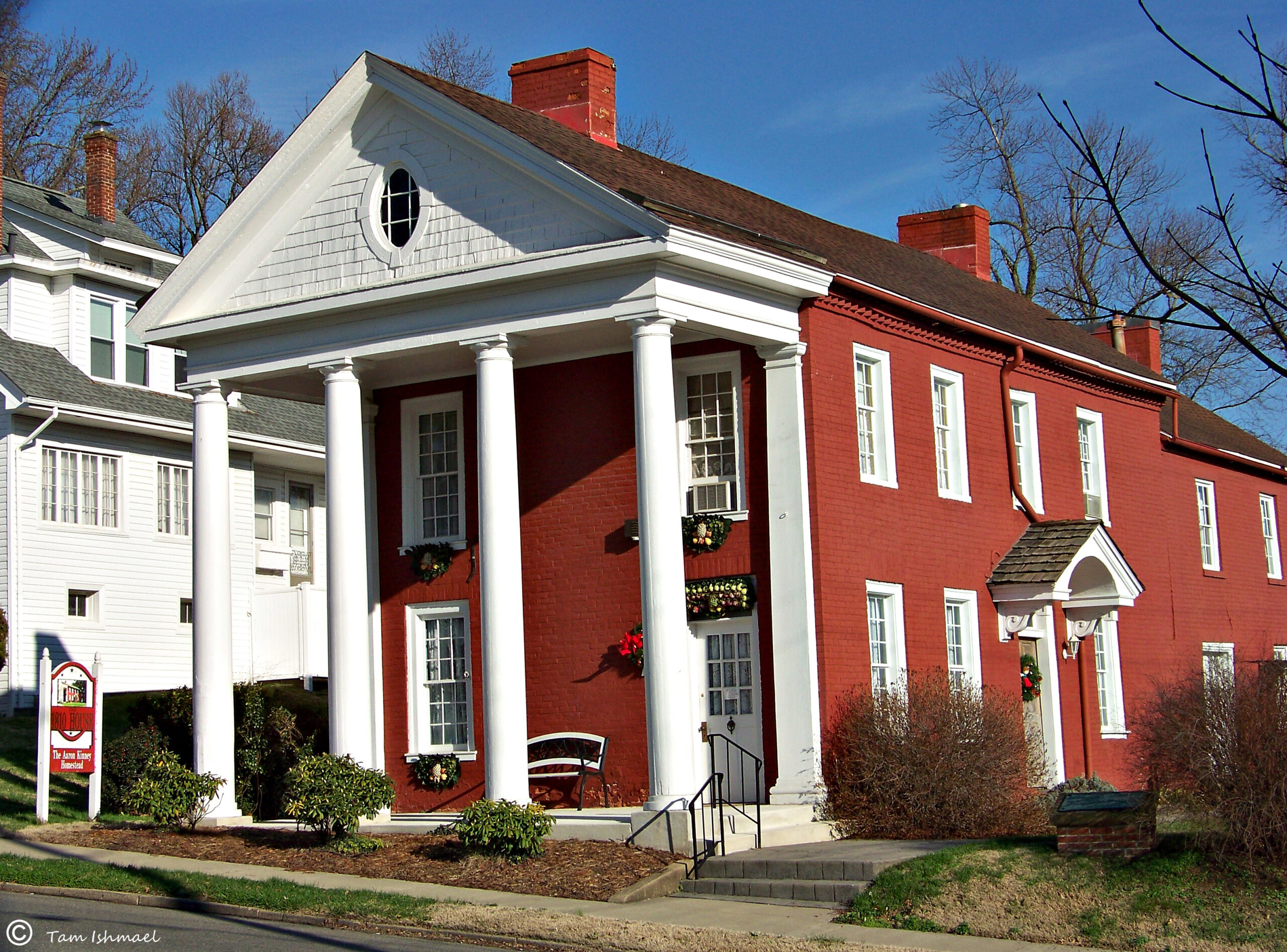 1810 House