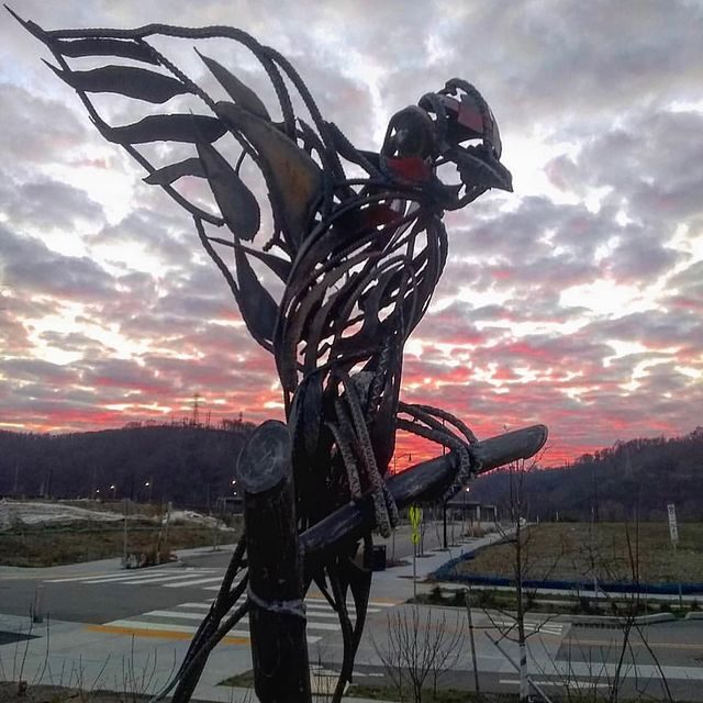 Sunrise winged statue