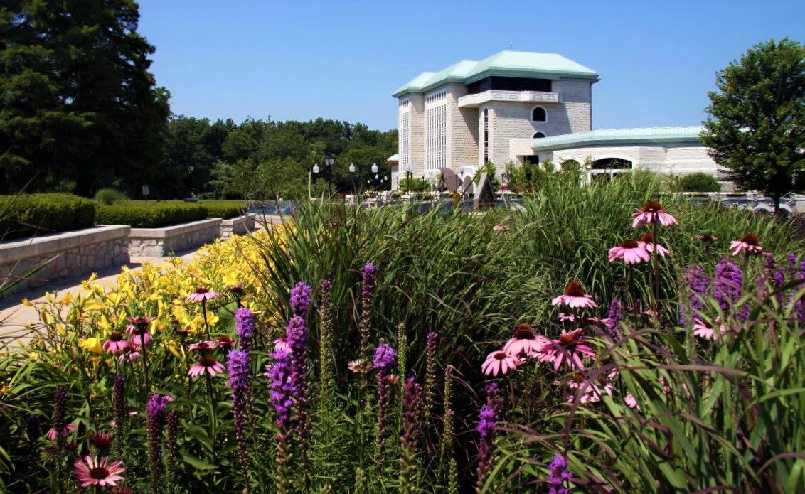 Lewis and Clark Community College Signature Gardens