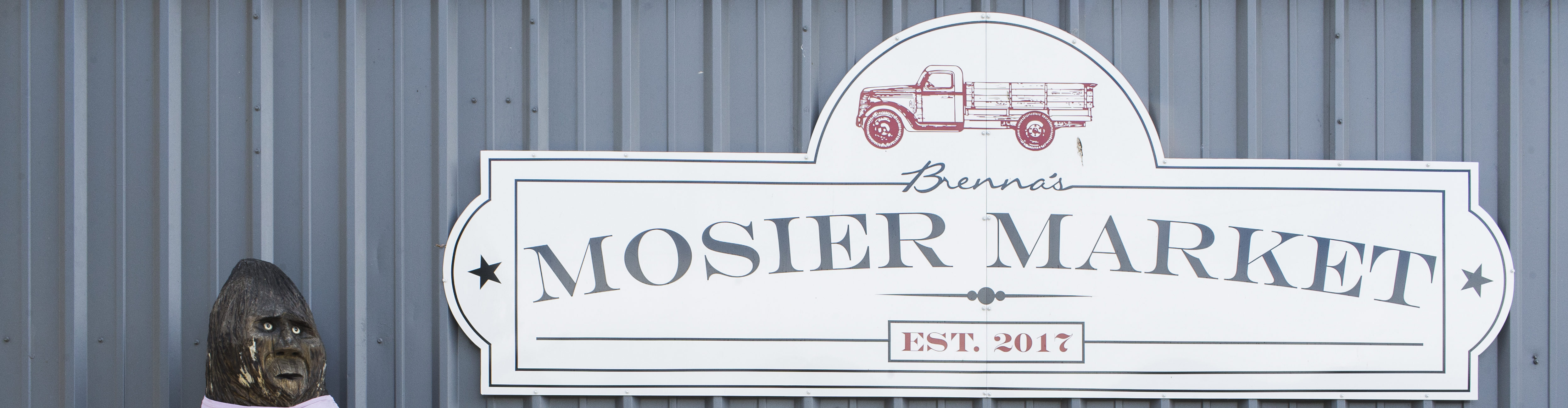 Brenna’s Mosier Market