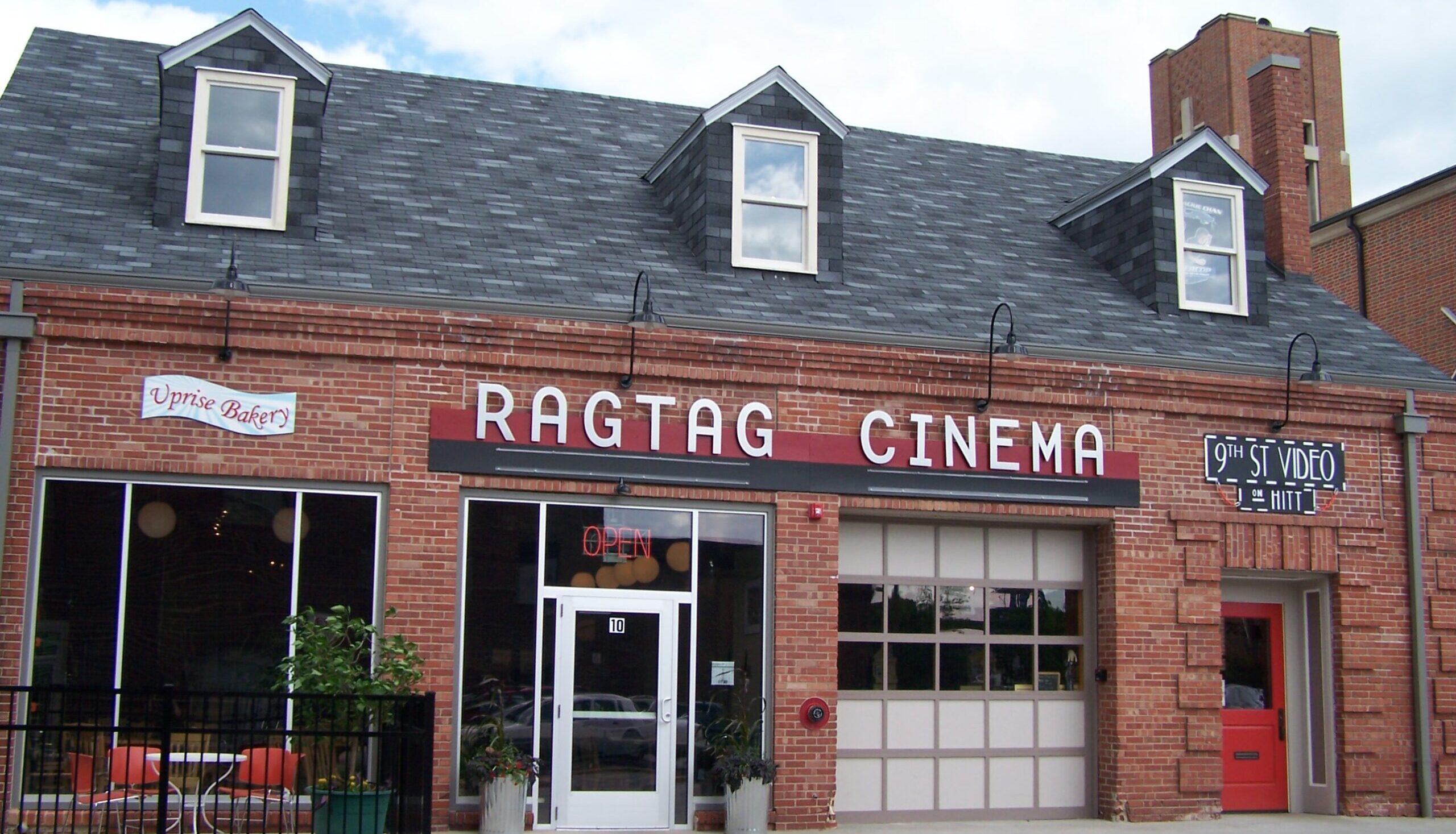 Ragtag Cinema