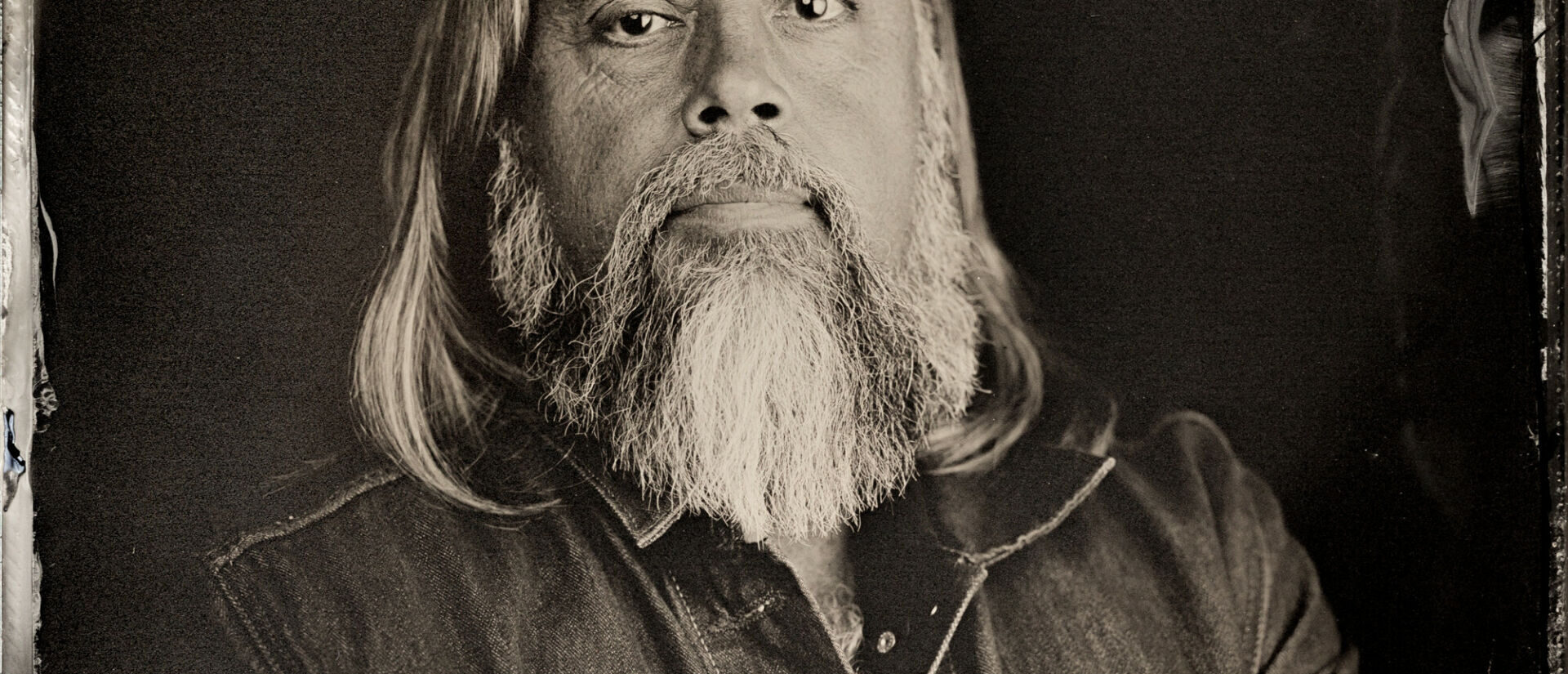 Métis Buffalo Hunters of the Northern Plains by Chris LaTray