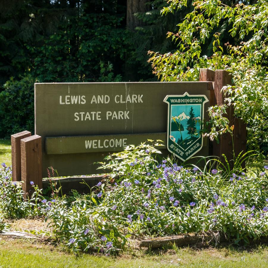 Lewis and Clark First Day Hike