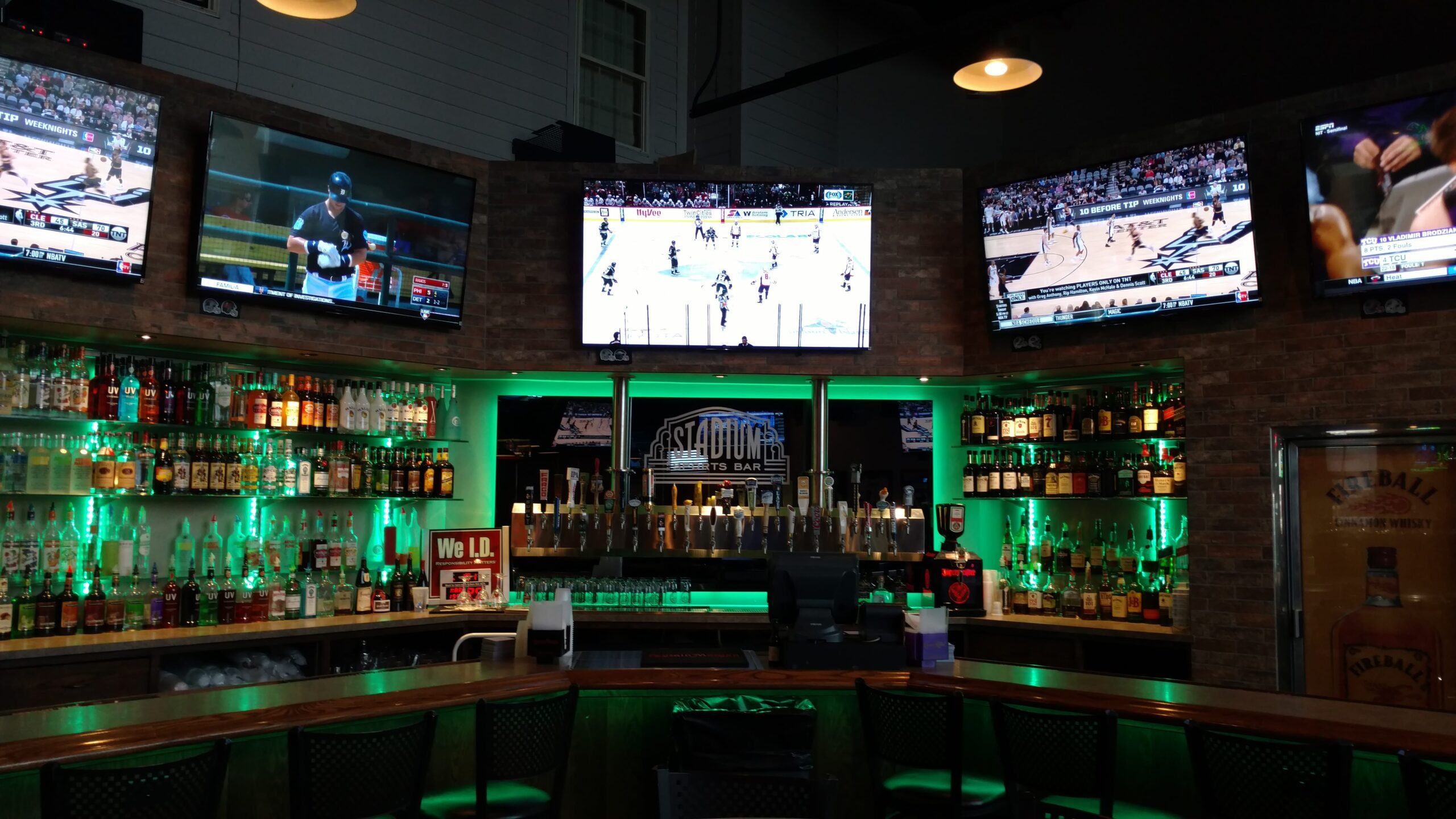 Stadium Sports Bar & The Lodge