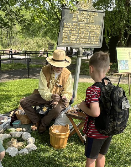 Lewis and Clark Junior Ranger Badge Day
